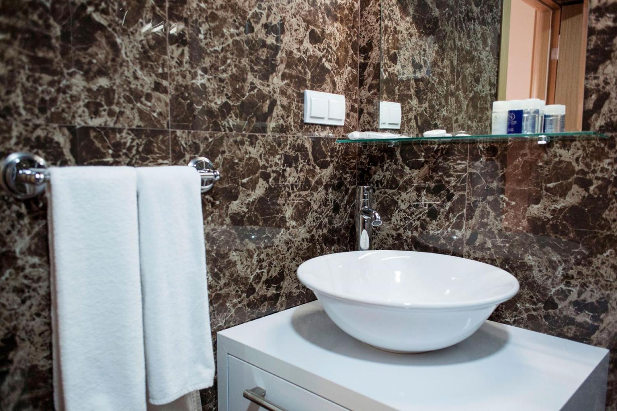 Sun Suites Istanbul Ngoại thất bức ảnh