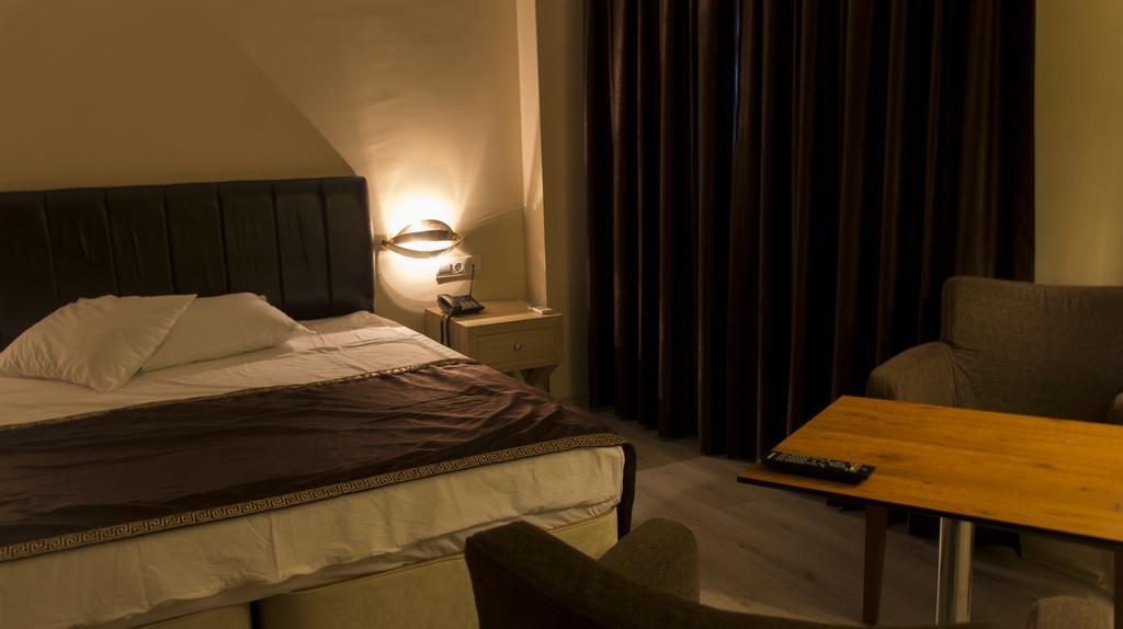 Sun Suites Istanbul Phòng bức ảnh
